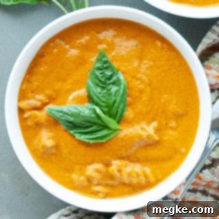 Creamy Vegan Tomato Basil Soup 6 Creamy Vegan Tomato Basil Soup in a bowl
